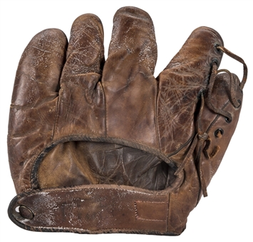Circa 1930s Babe Ruth Spalding Store Model Glove